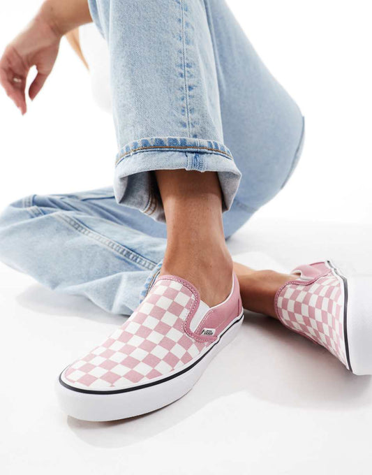 Vans Classic Slip-On sneakers in pink checkerboard print