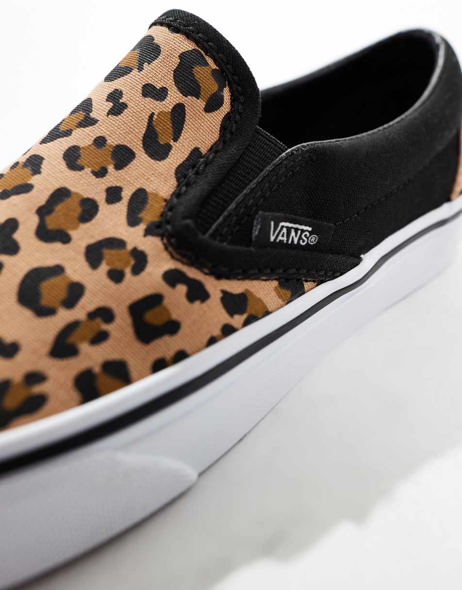 Vans Classic Slip-On sneakers in leopard print