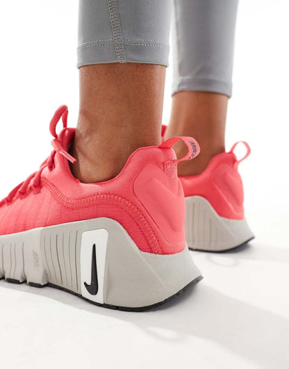 Nike Free Metcon 6 sneakers in pink and black