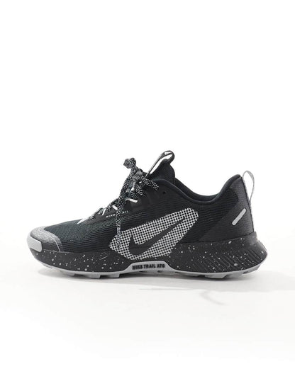 Nike Running Juniper Trail 3 sneakers in black
