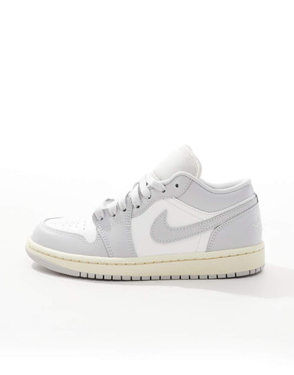 Nike Air Jordan 1 Low sneakers in white and gray