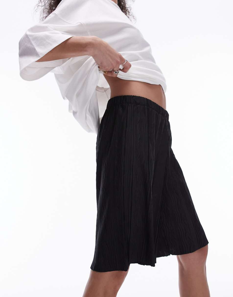 Topshop crinkle plisse wide leg shorts in black