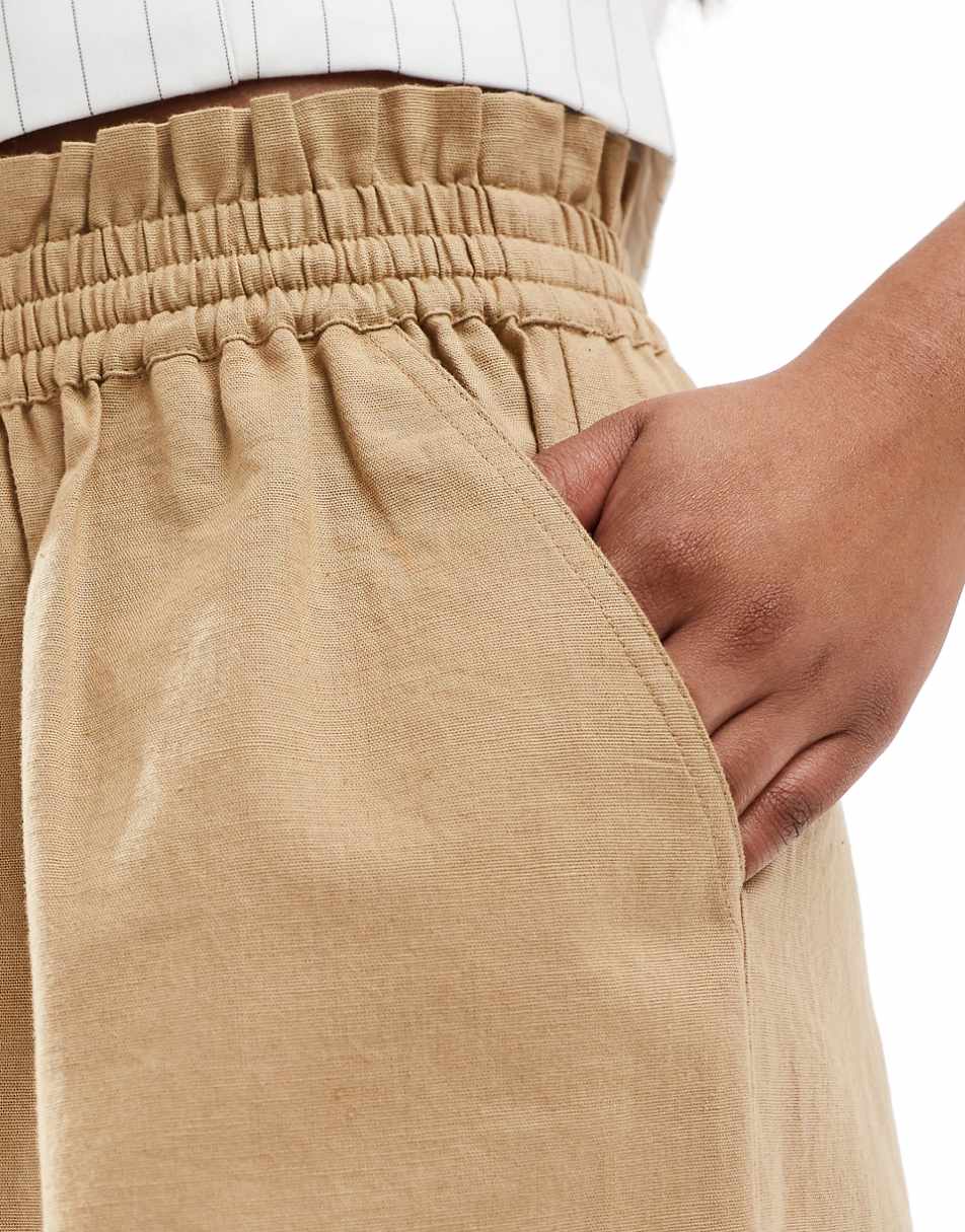 ASOS DESIGN flippy shorts with linen in sand