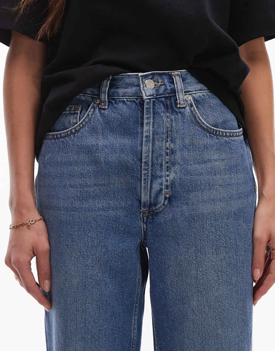 Topshop high rise straight Kort jeans in mid blue