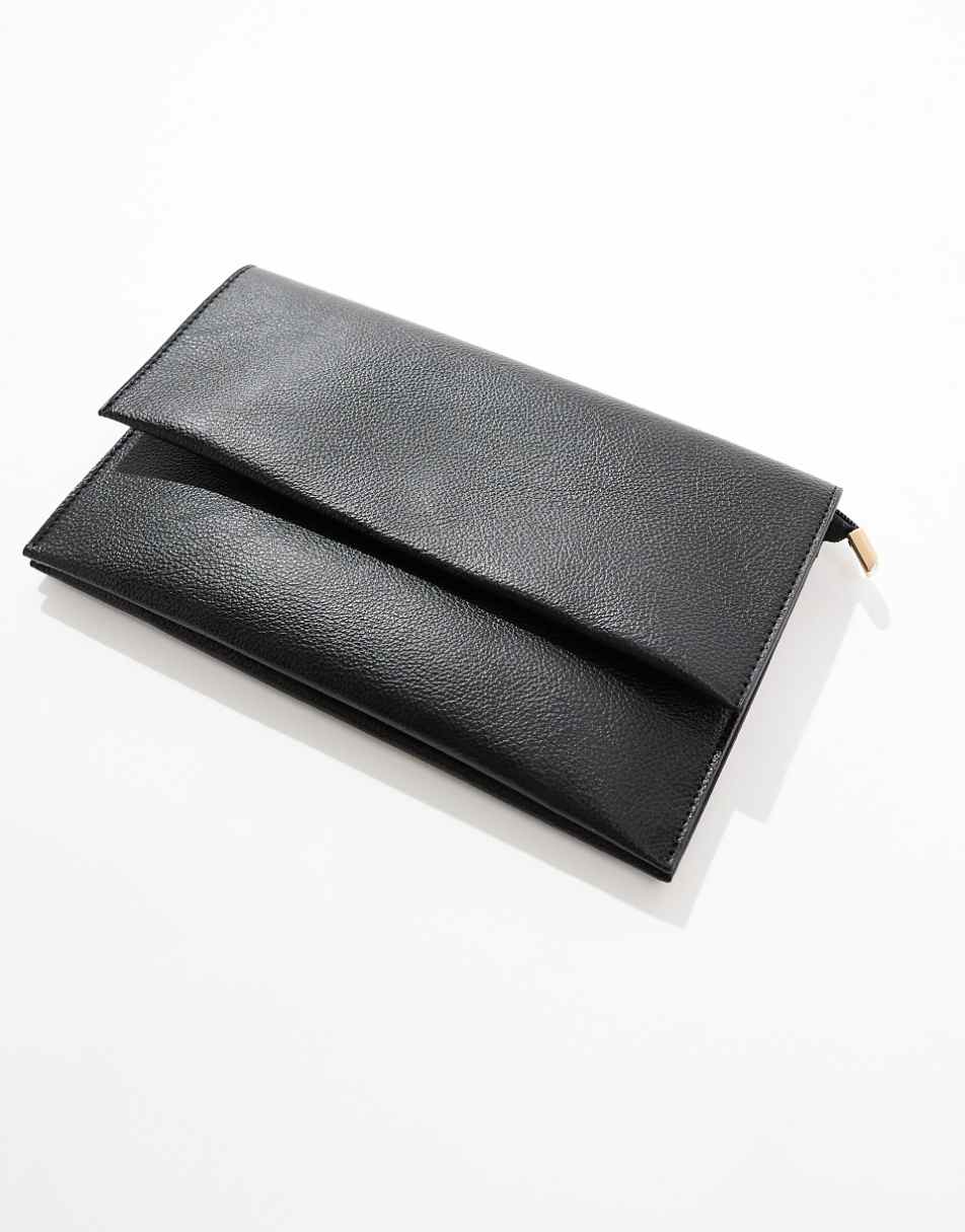 True Decadence minimal envelope clutch bag in black