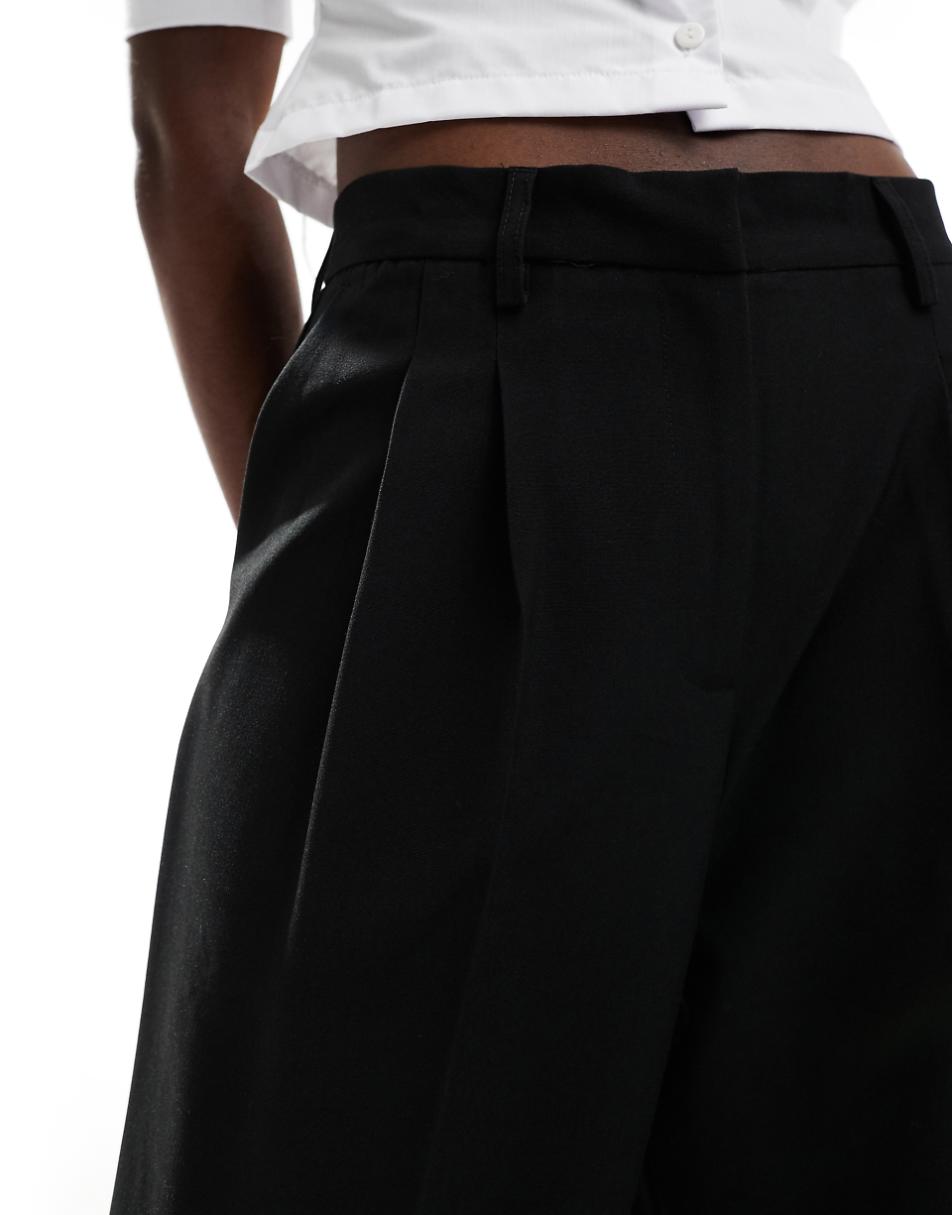 Vero Moda wide leg dad pants in black