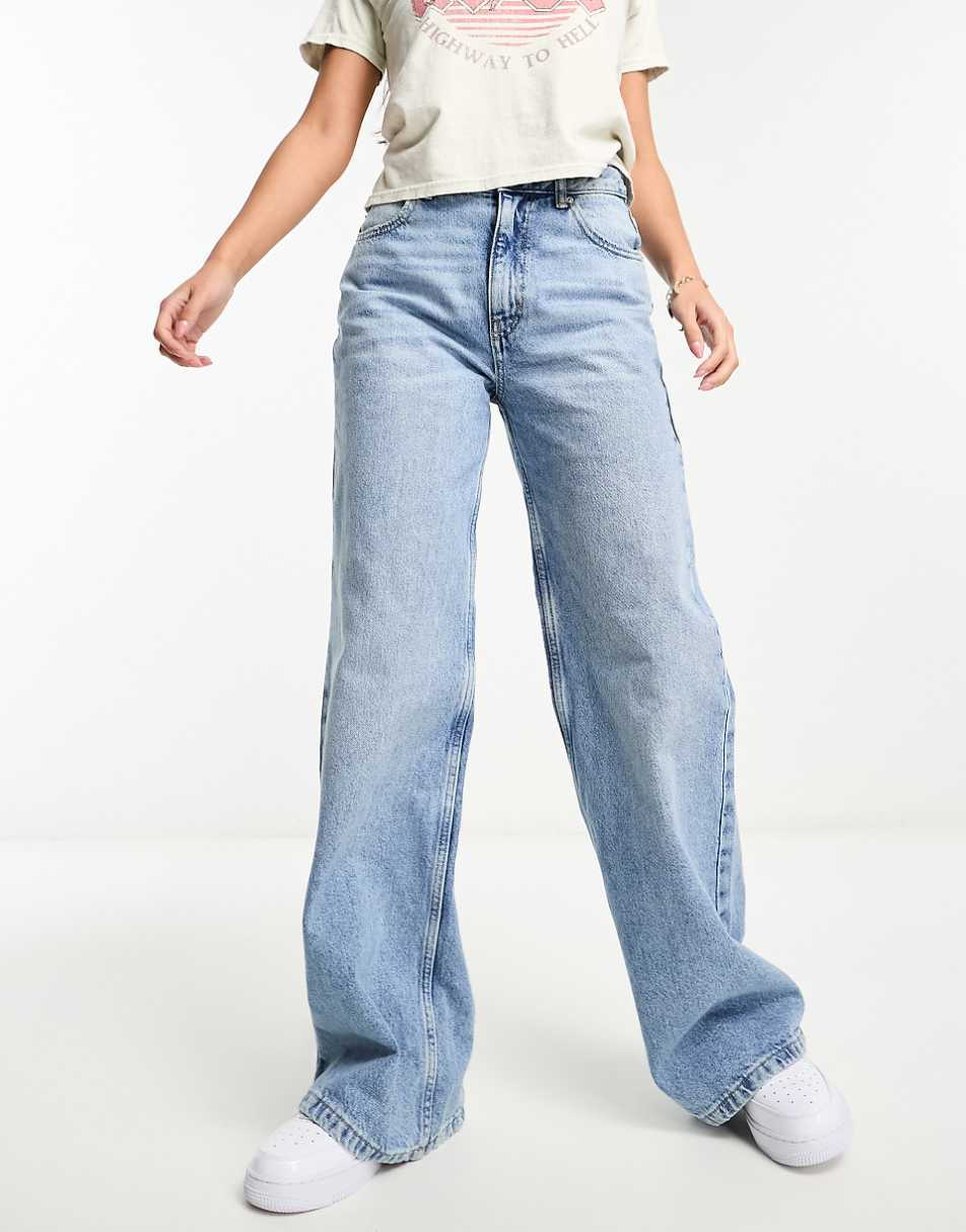 Pull&Bear high rise wide leg jeans in medium blue