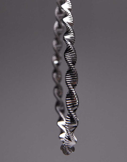 Topshop Nyla wavy stretch necklace in silver tone