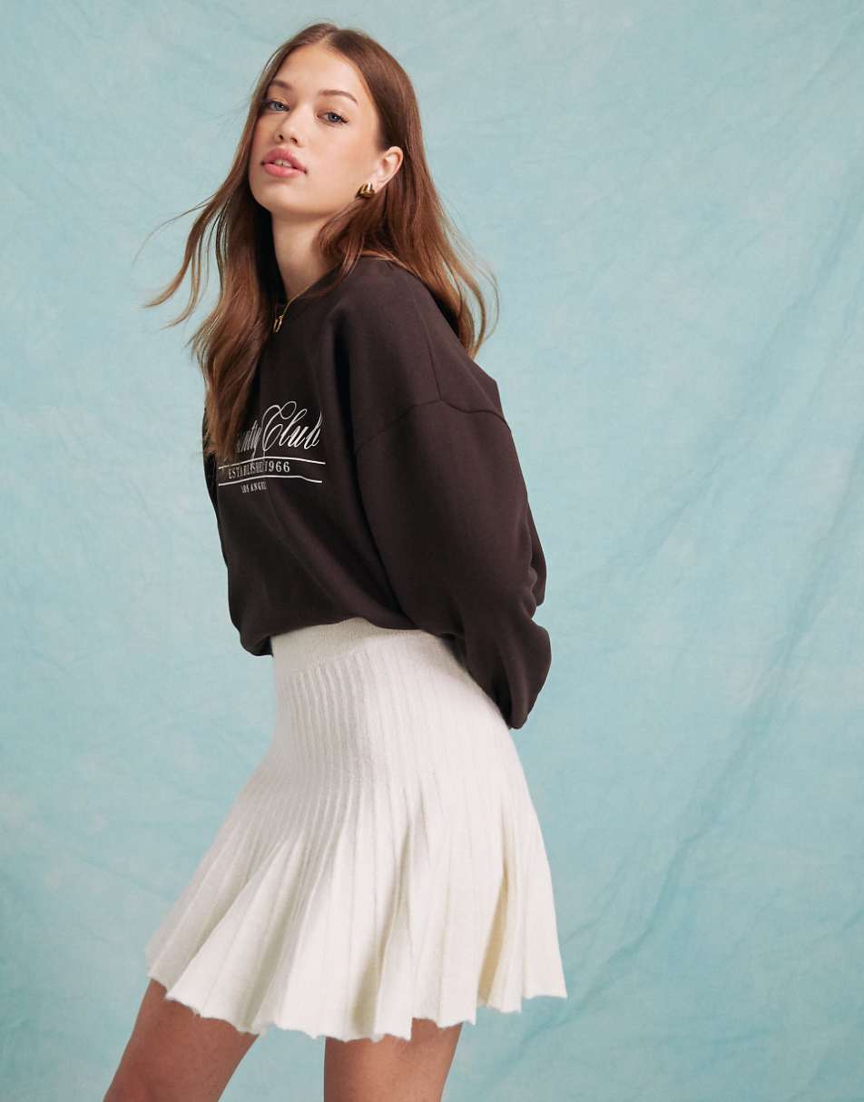 Miss Selfridge pleated flippy knit mini skirt in cream