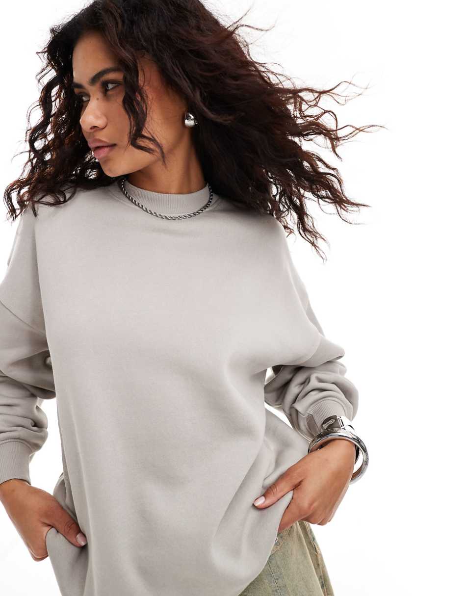 Daisy Street relaxed sweatshirt in gray heather