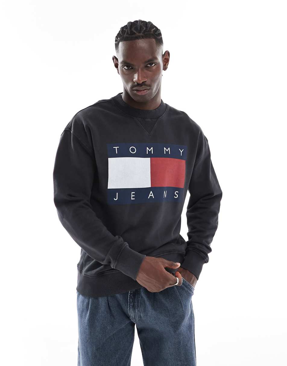 Tommy Jeans large flag sweatshirt in black