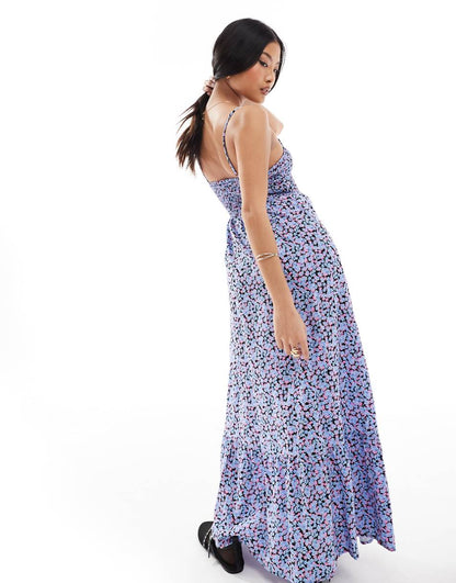 Vero Moda Petite smocked bust maxi dress in blue floral print