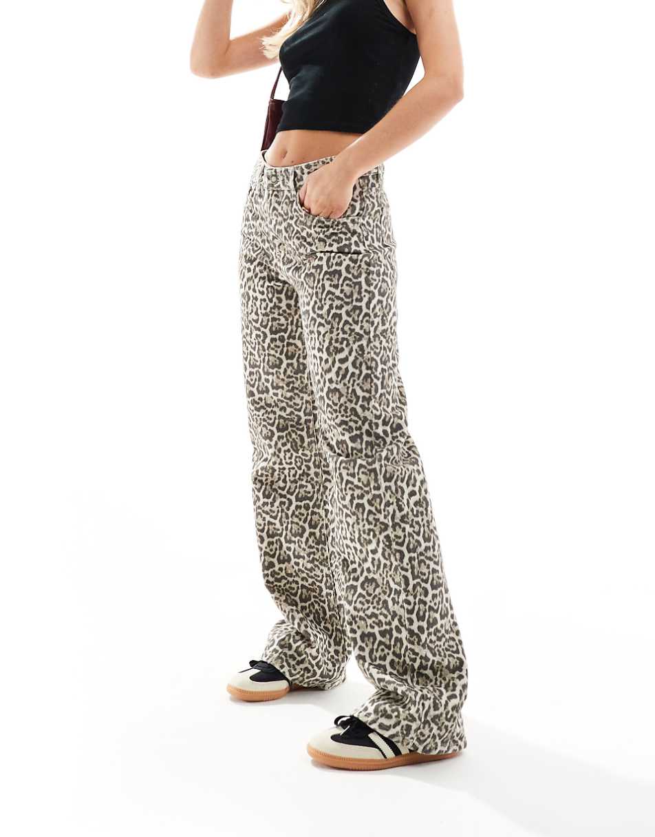 Stradivarius STR Petite straight leg jeans in leopard print