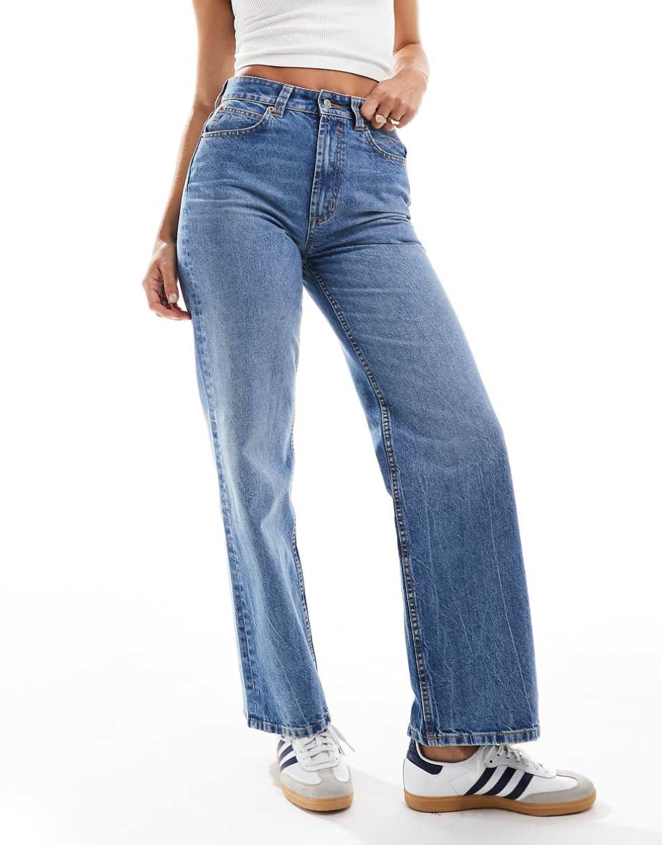 ASOS DESIGN Hourglass wide leg dad jeans in mid blue