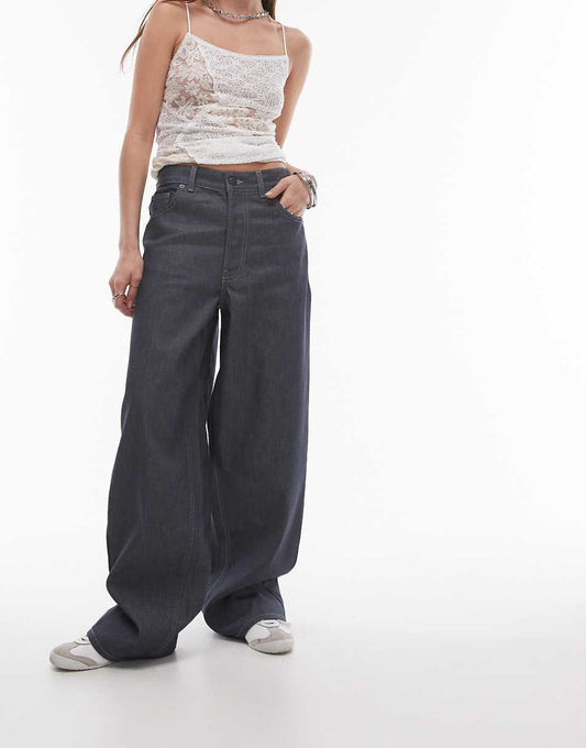 Topshop Gilmore low slung boyfriend jeans in raw gray