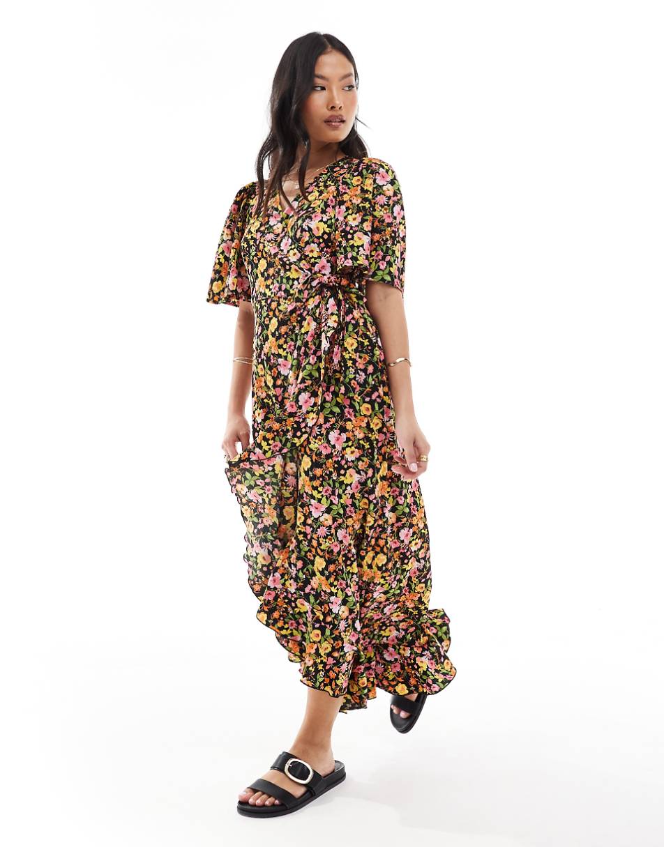 Vero Moda Petite wrap front maxi dress in dark floral print