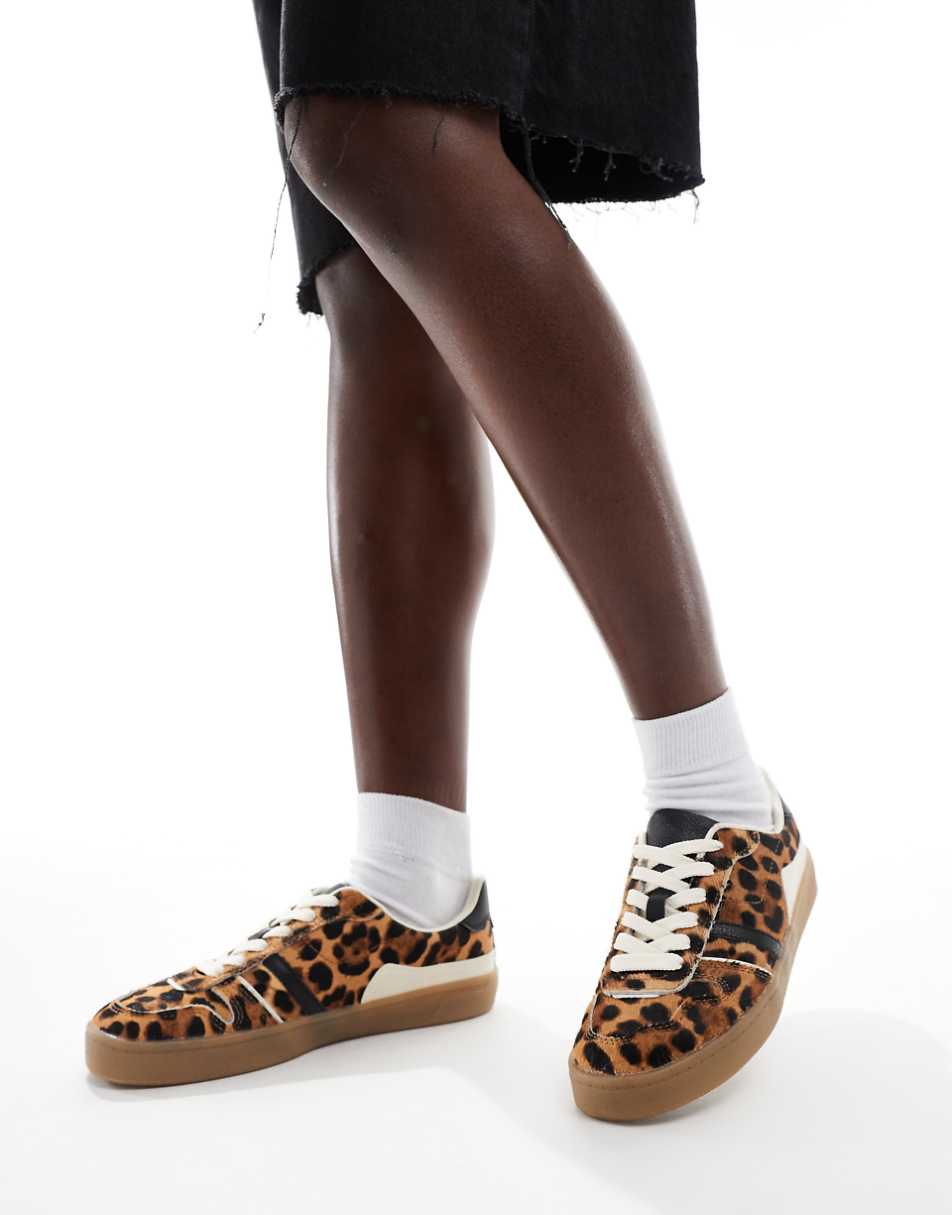 Stradivarius leopard print sneakers