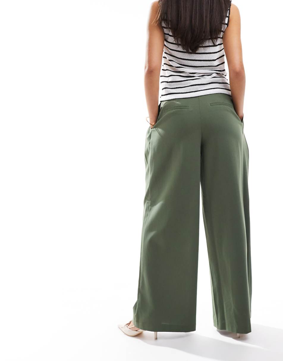 ASOS DESIGN cross over pleat pants in khaki