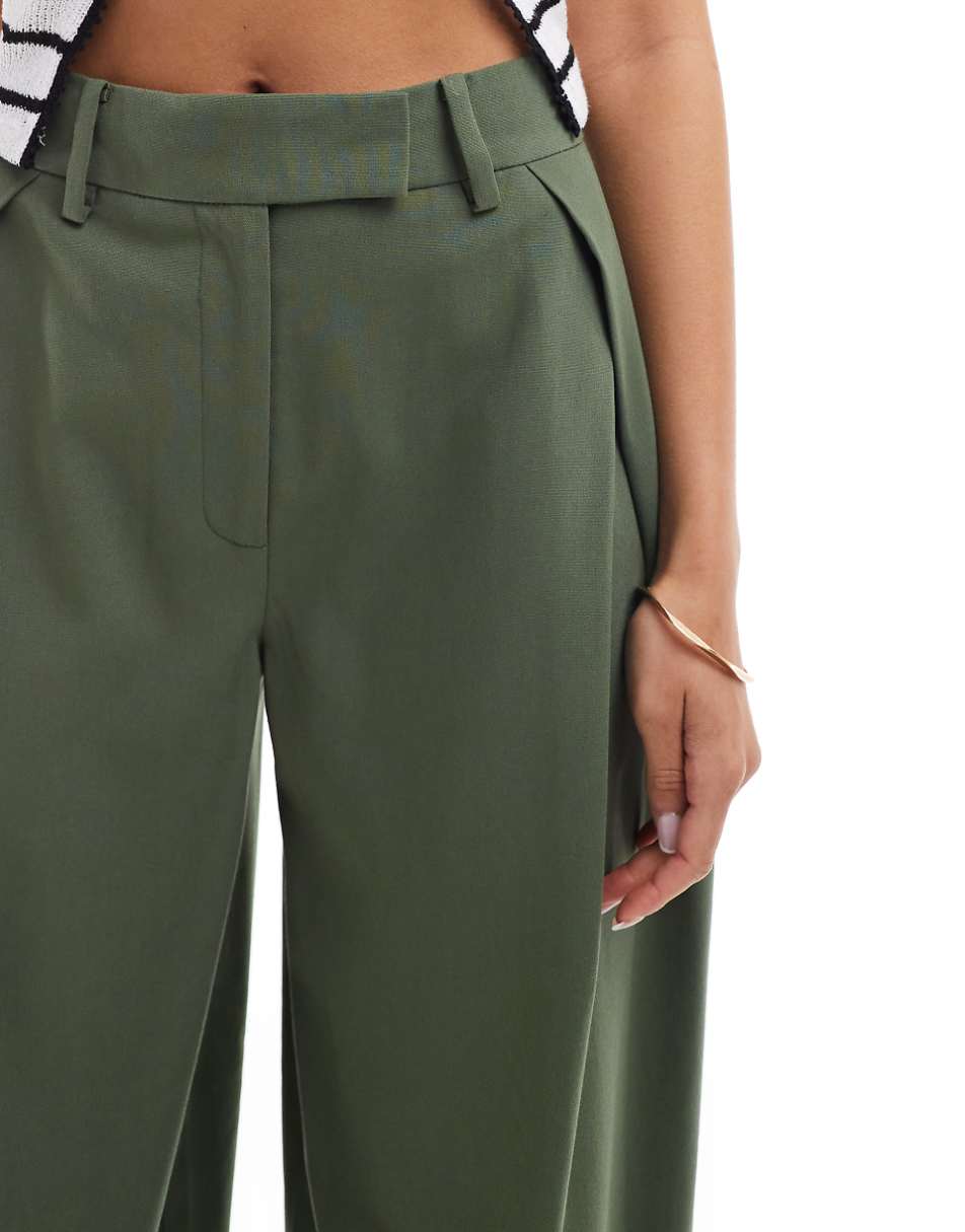 ASOS DESIGN cross over pleat pants in khaki