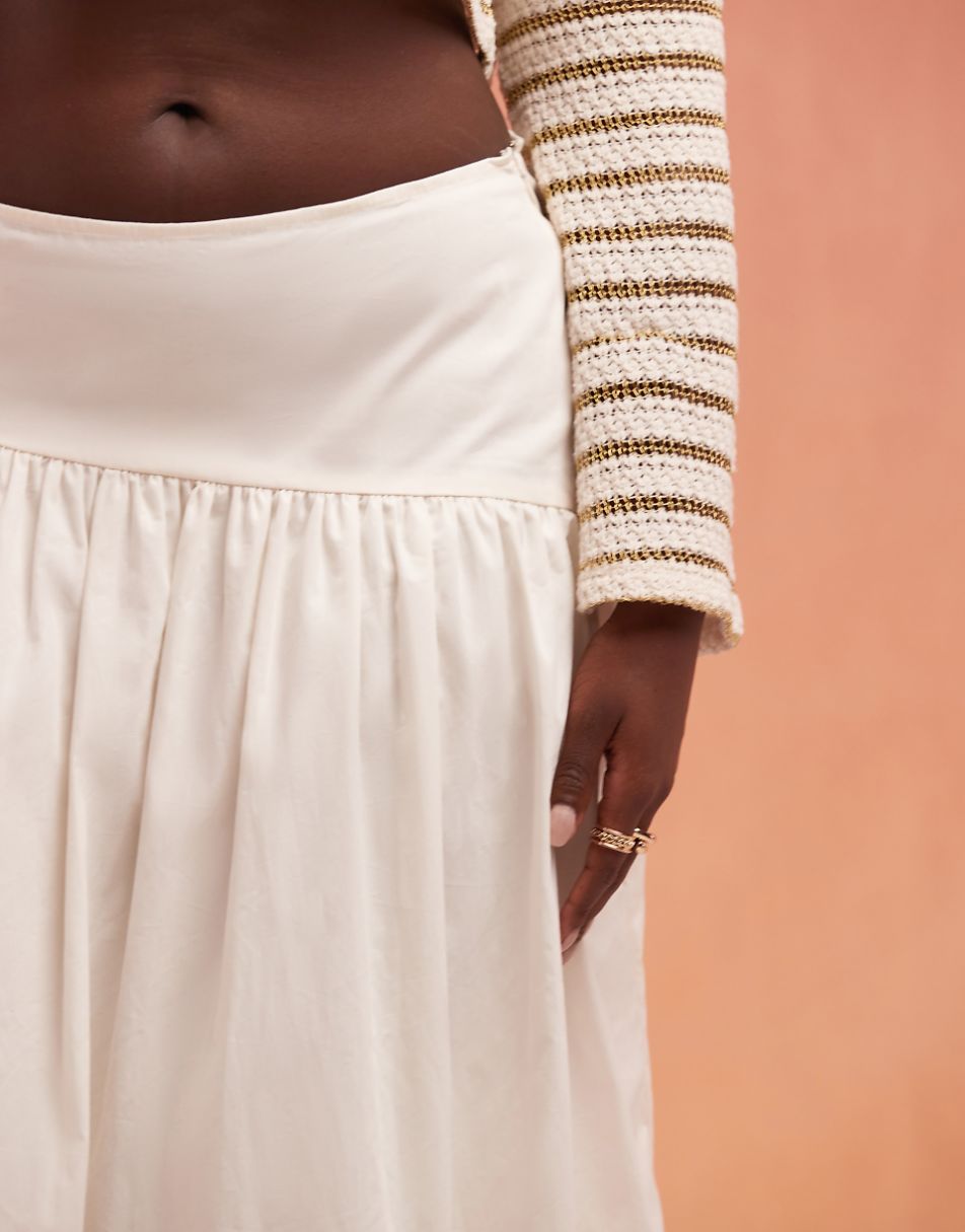 ASOS DESIGN Curve asymmetric bubble hem maxi skirt in sand