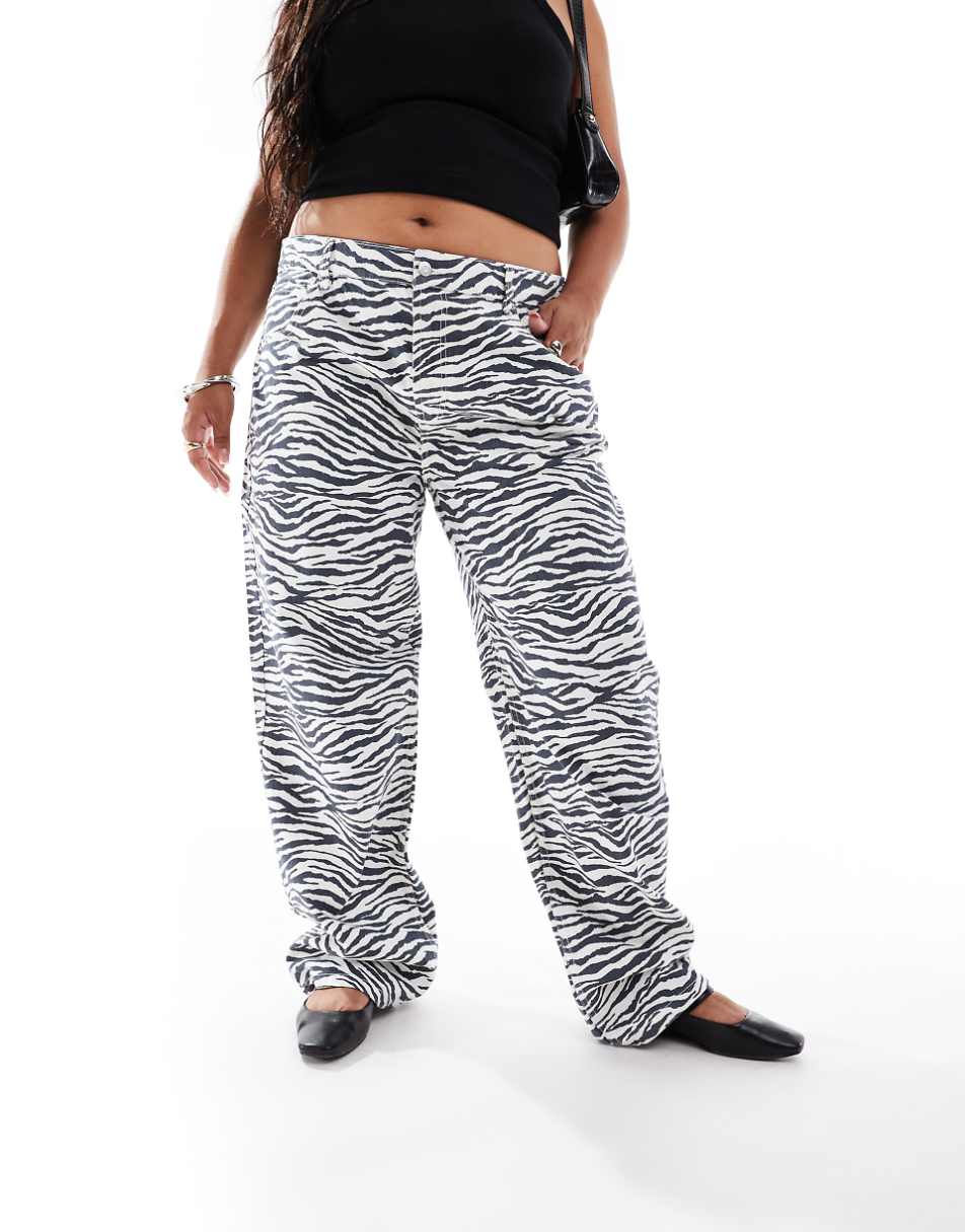 ASOS DESIGN Curve mid rise baggy boyfriend jeans in zebra print