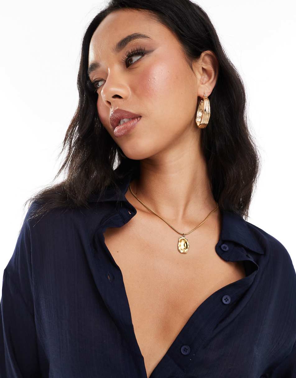 Style Cheat sheer shirt in navy blue