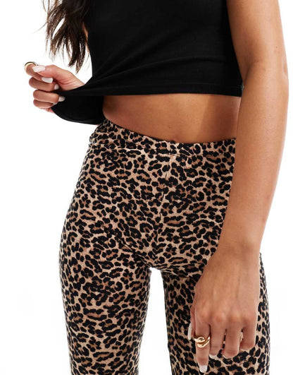 ONLY legging shorts in leopard print