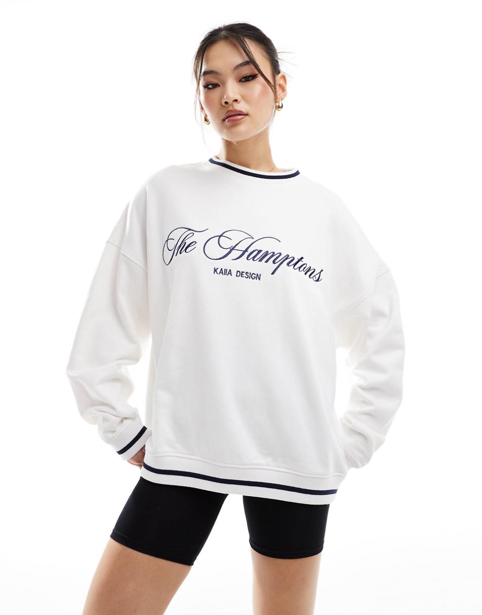 Kaiia Hamptons logo contrast edge sweatshirt in white