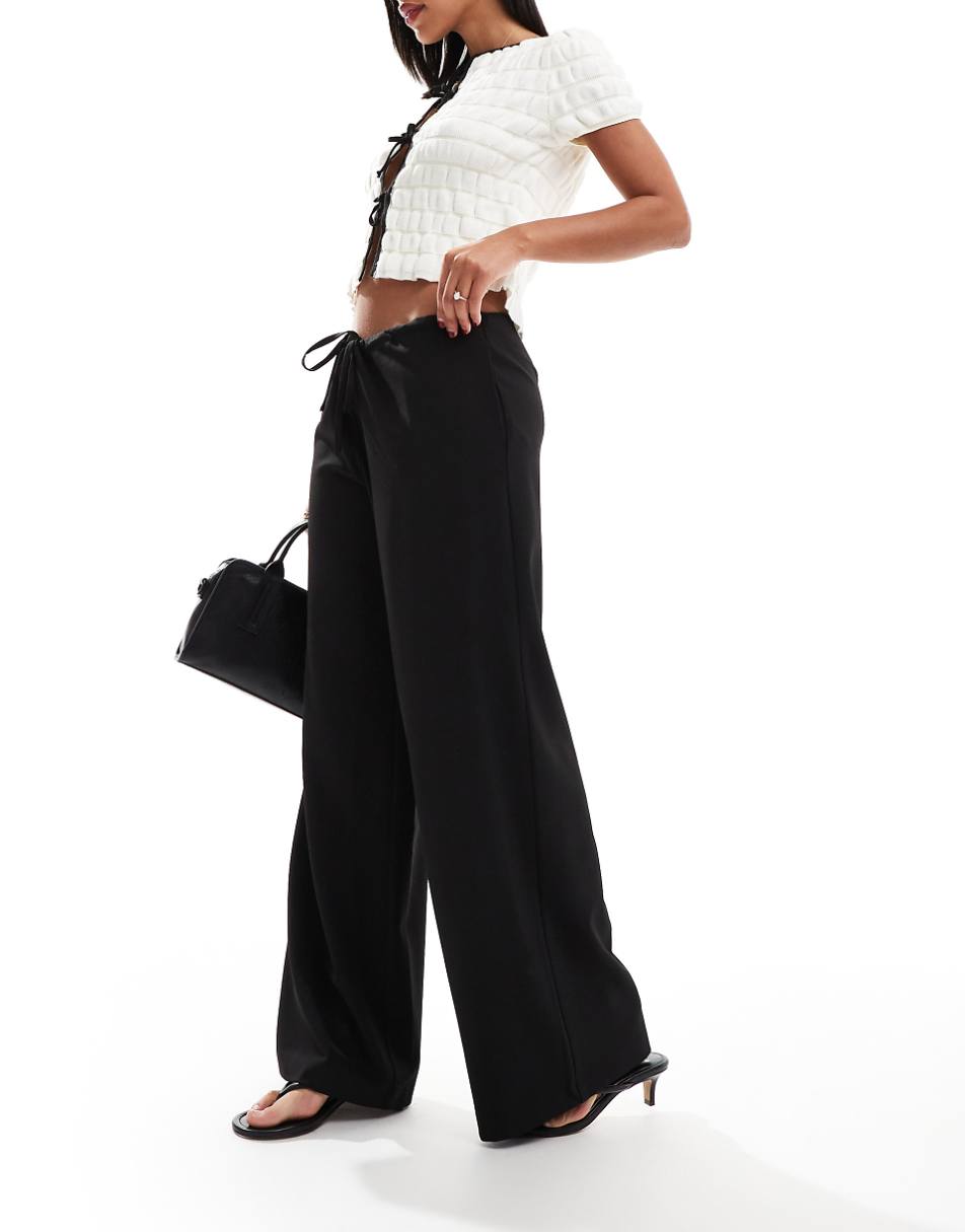 ASOS DESIGN low rise tailored pants in black