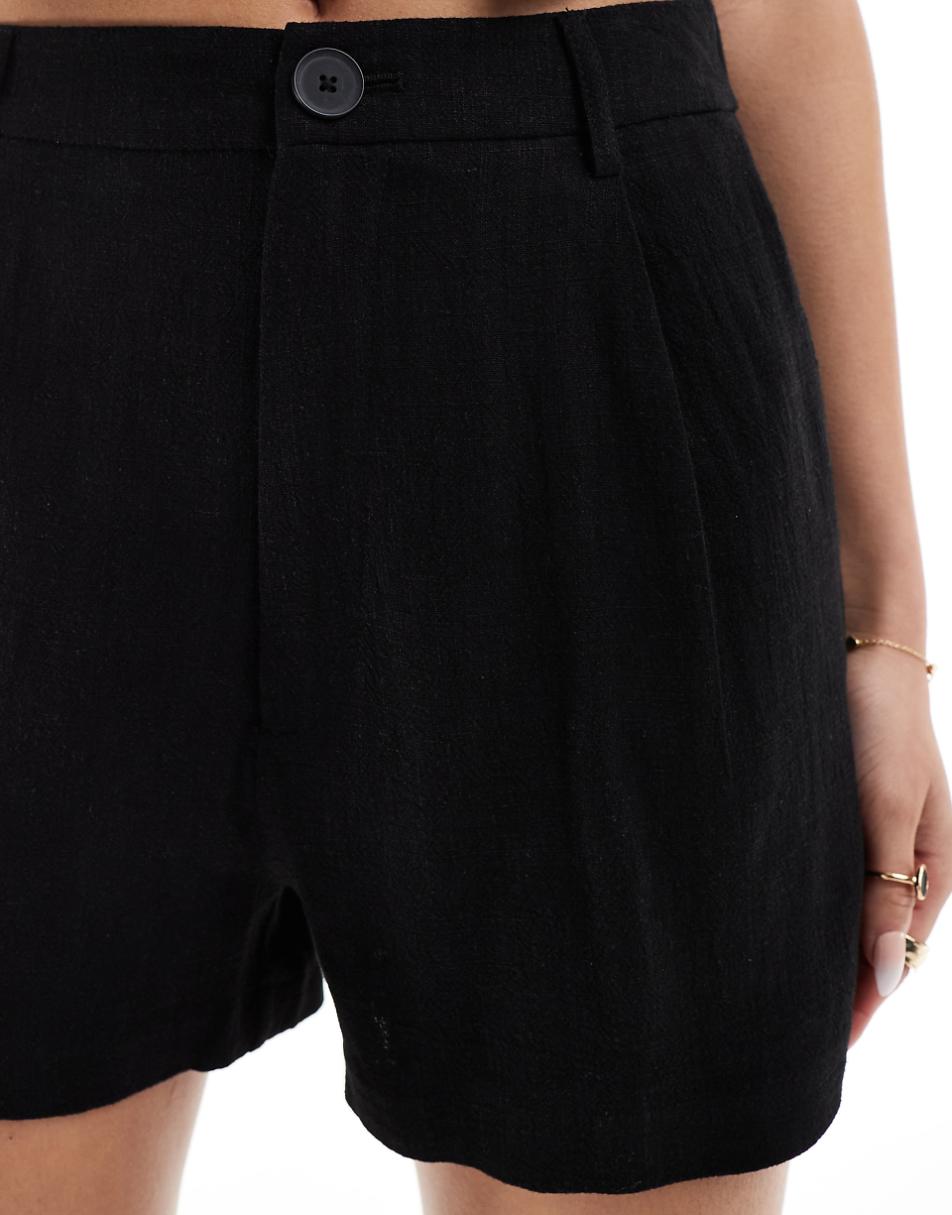 Stradivarius linen mix pull on shorts in black