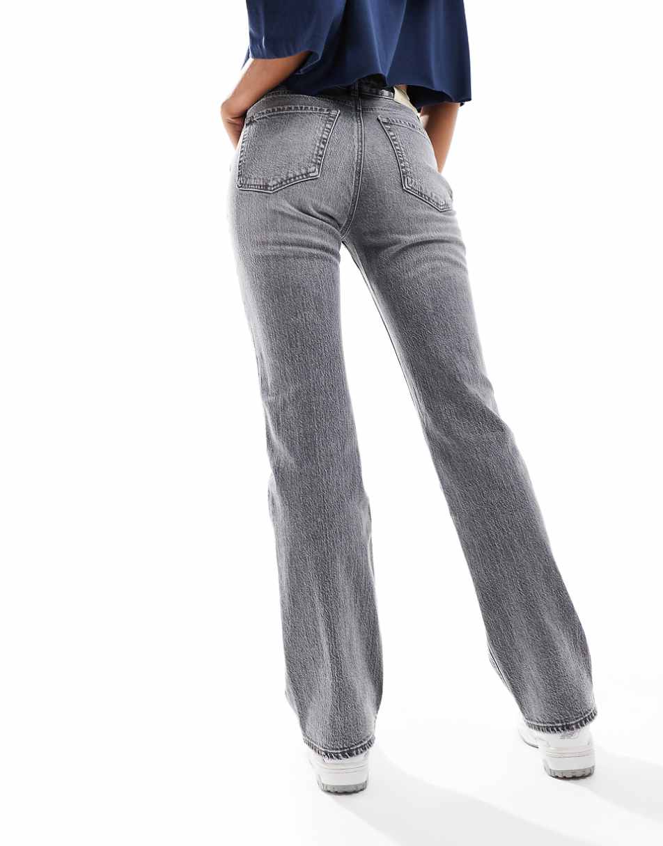 Stradivarius D98 straight leg jeans in washed gray