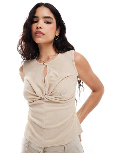 Closet London twist blouse in cream