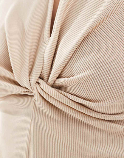 Closet London twist blouse in cream