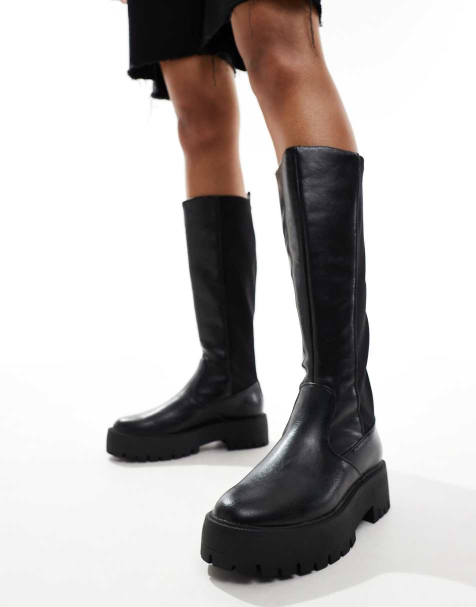 Stradivarius riding boots in black with elastic side