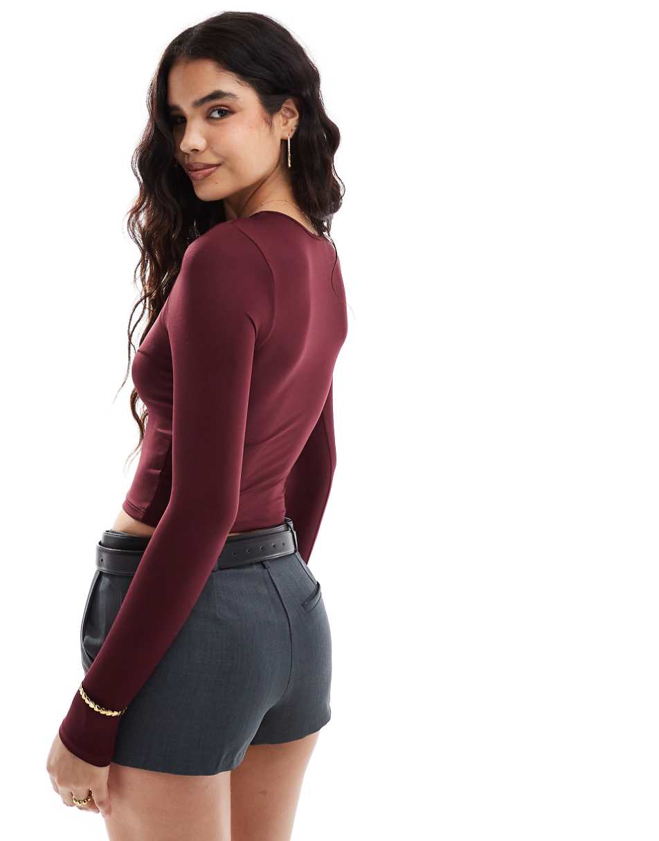 Stradivarius STR sculpt long sleeve t-shirt in red wine