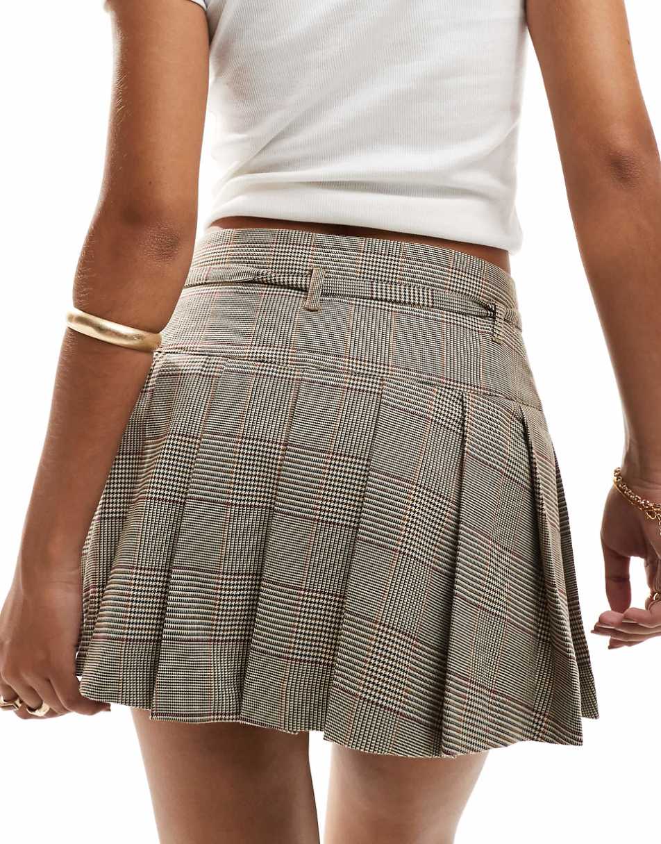 Stradivarius pleated mini skort with tie detail in brown check