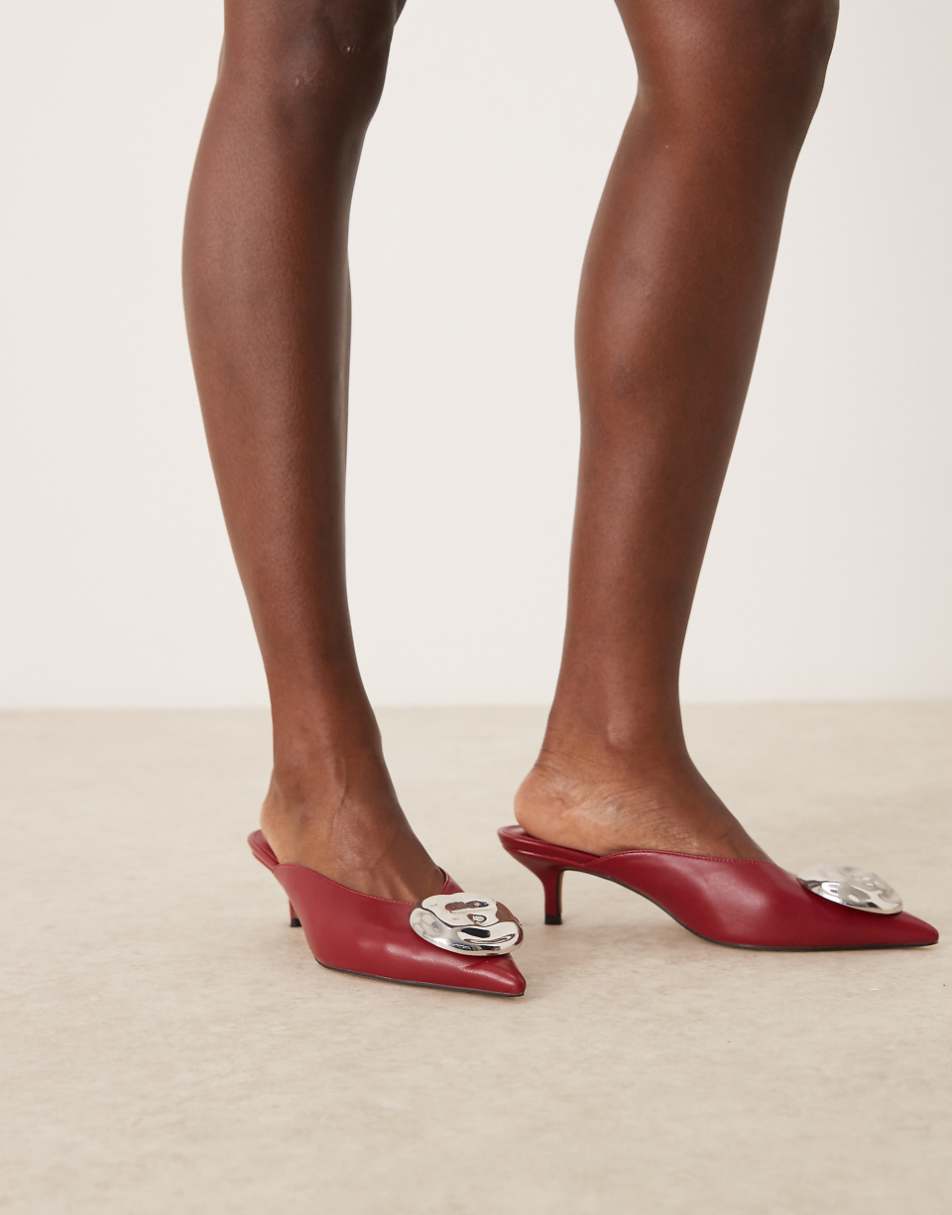 ASOS DESIGN Surprise trim detail mid heeled mules in dark red