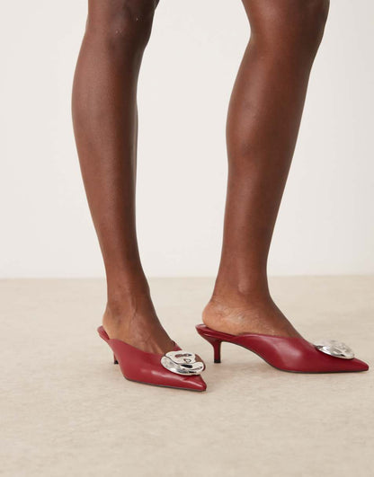 ASOS DESIGN Surprise trim detail mid heeled mules in dark red