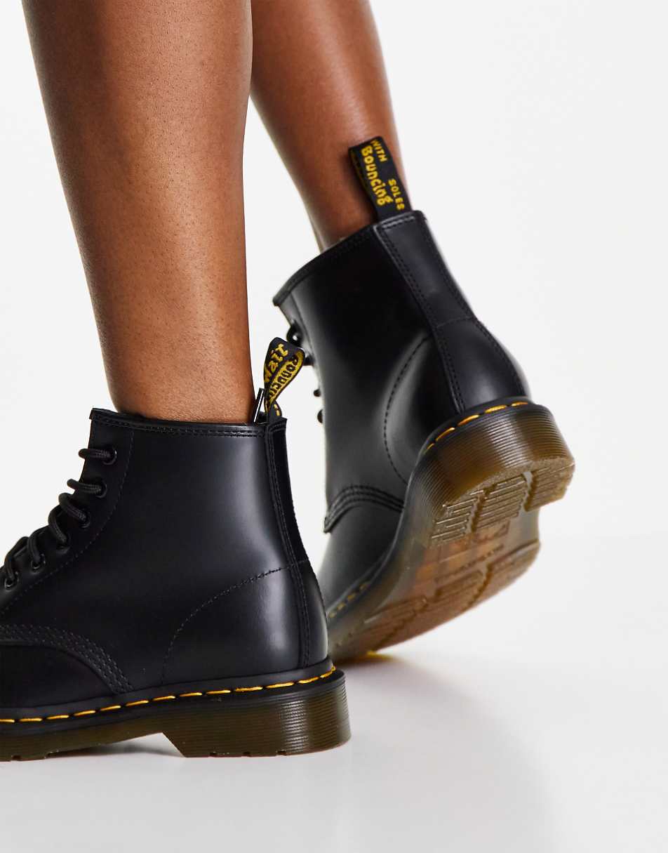 Dr Martens 101 6 Eye Boots